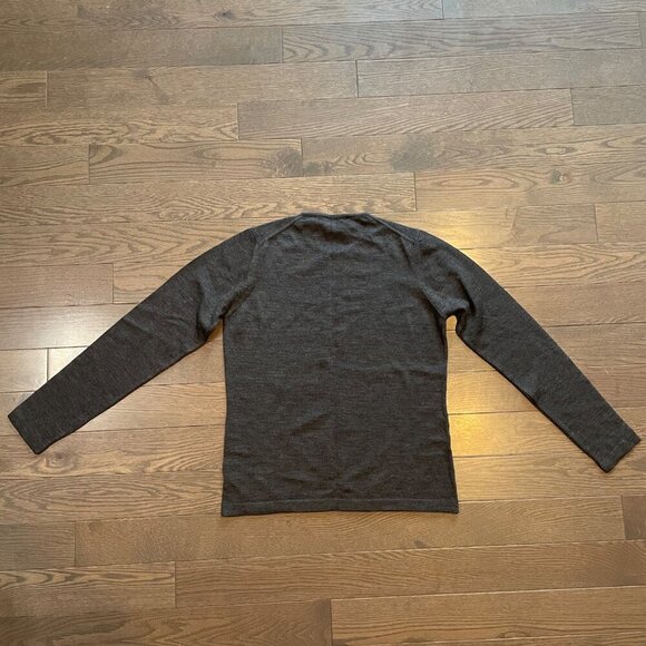 Saks Fifth Avenue Folio Collection Sweater, 100% Extrafine Merino Wool, Size M - Picture 6 of 8